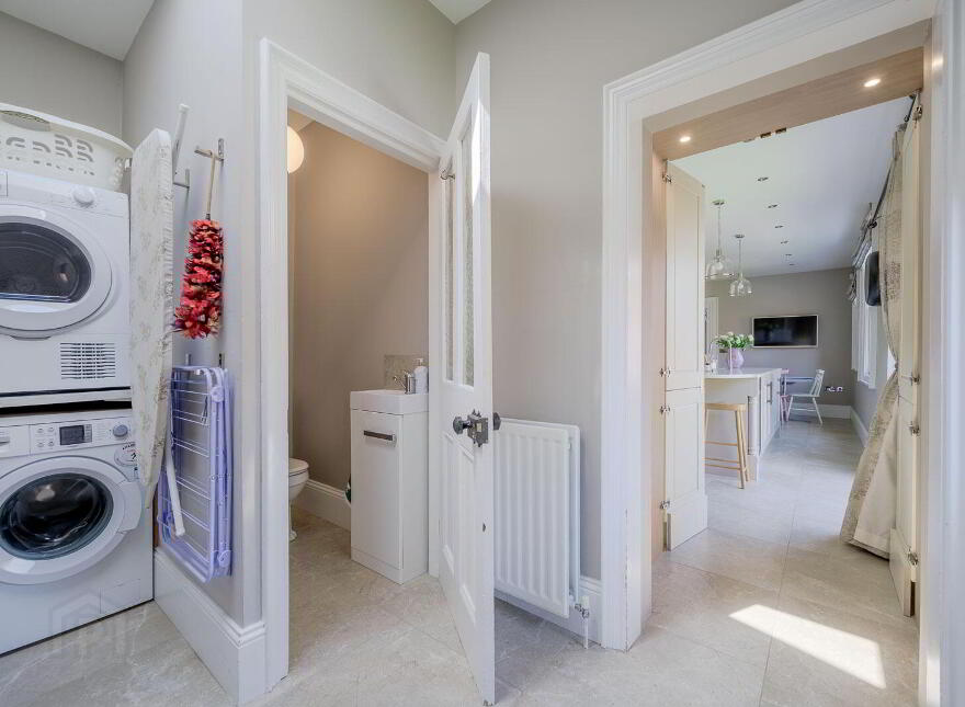 2 Ardlee Avenue, Holywood, BT18 9LT
