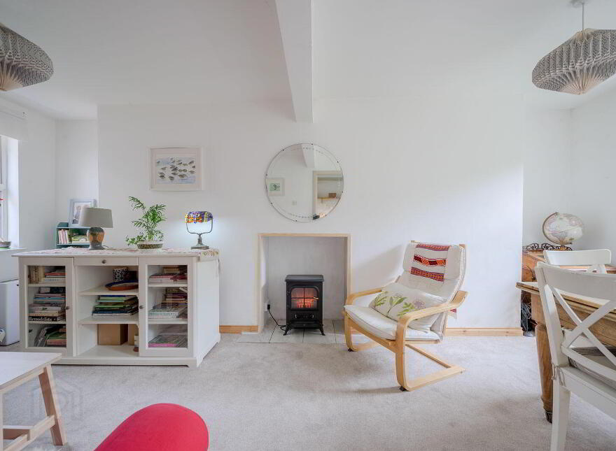 4 Alexandra Place, Holywood, BT18 9DR