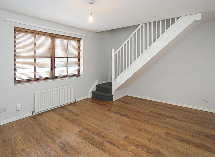 4 Downshire Mews, Holywood, BT18 9LX