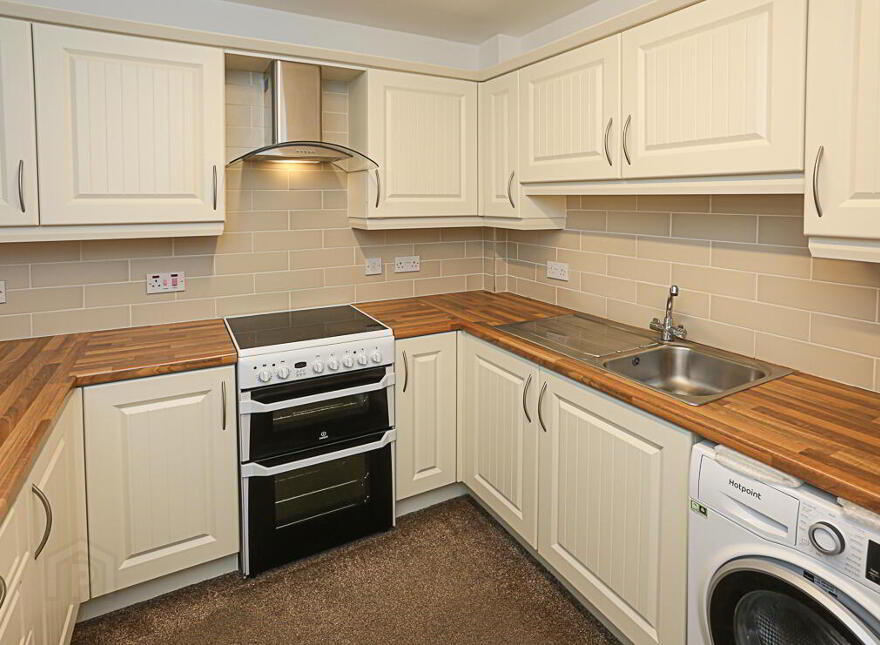 4 Abbey Court, Newtownards Road, Bangor, BT20 3RW