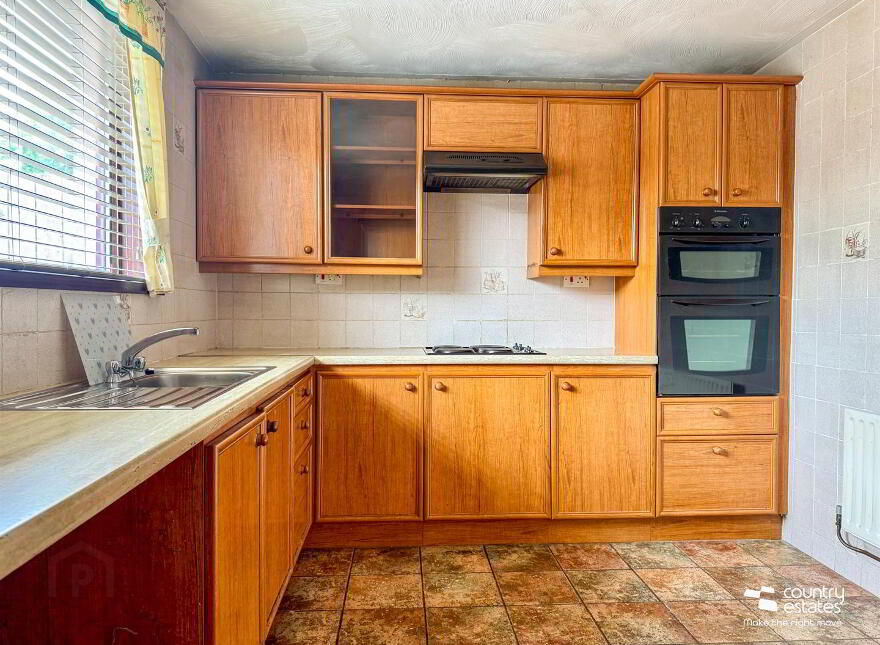 33 Grange Drive, Ballyclare, BT39 9EY