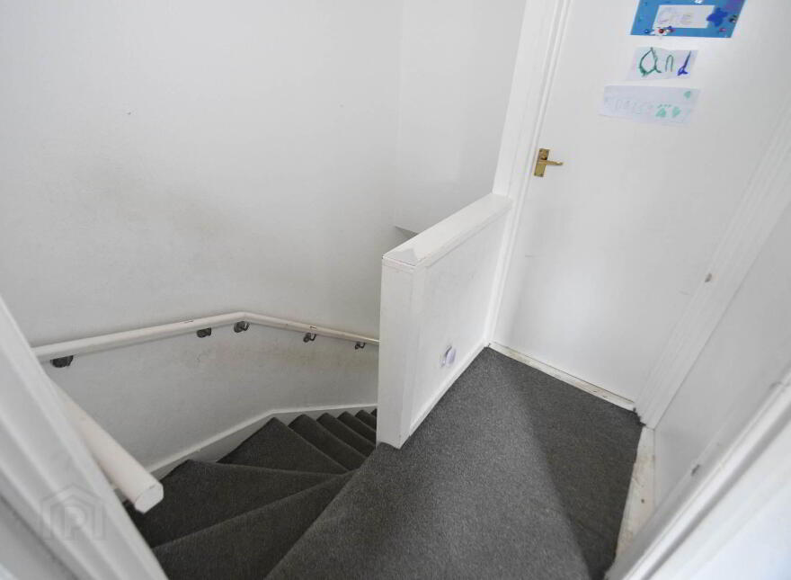 15 Slieveban Drive, Belfast, BT11 8HF