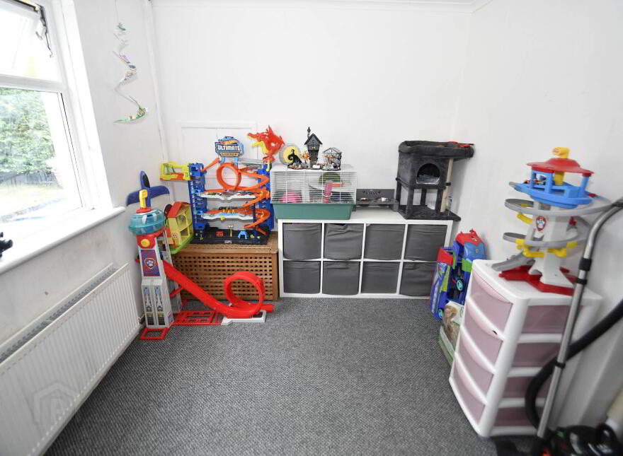 15 Slieveban Drive, Belfast, BT11 8HF