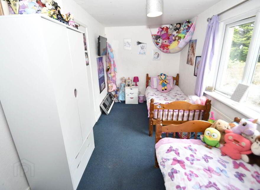 15 Slieveban Drive, Belfast, BT11 8HF