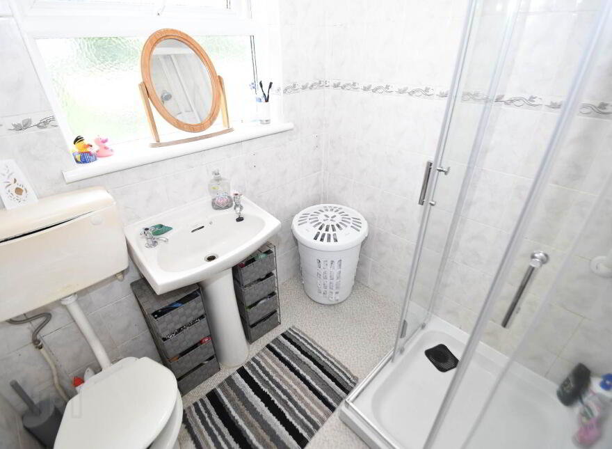 15 Slieveban Drive, Belfast, BT11 8HF