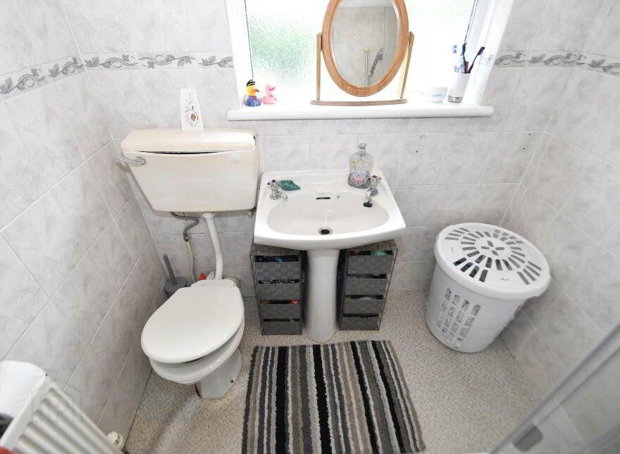15 Slieveban Drive, Belfast, BT11 8HF