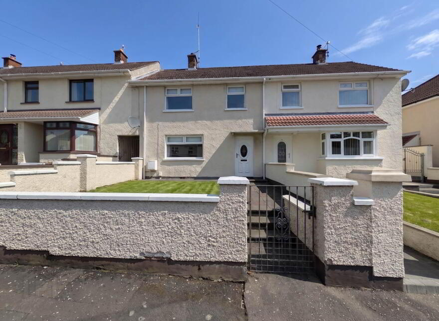 15 Slieveban Drive, Belfast, BT11 8HF