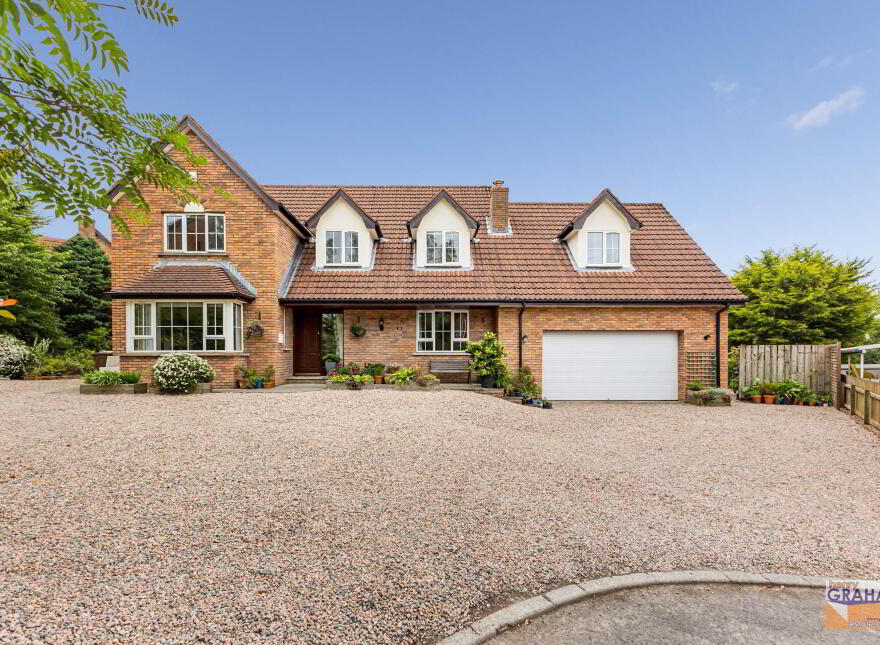 16 Thornhill Gardens, Lisburn, BT28 3EQ
