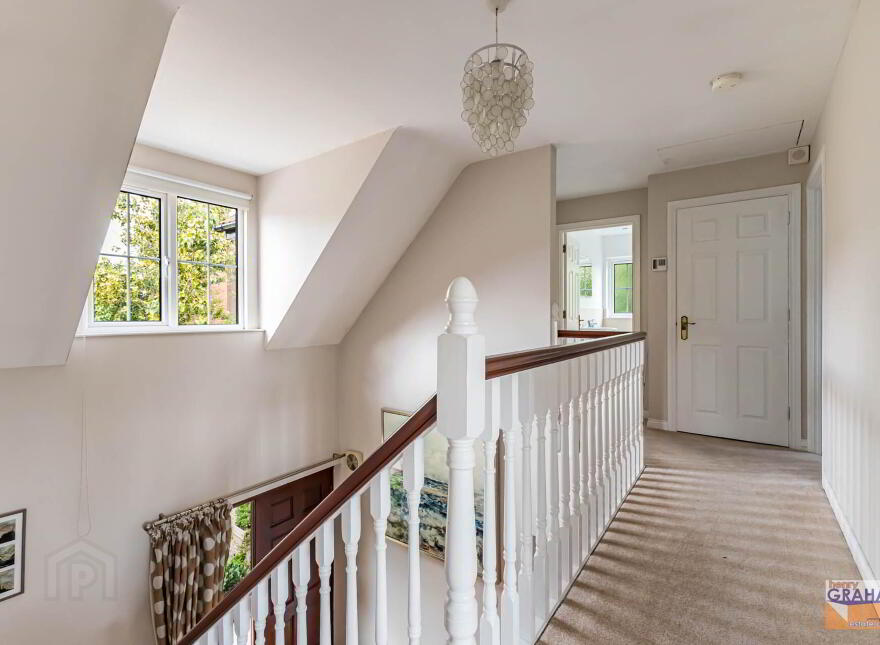 16 Thornhill Gardens, Lisburn, BT28 3EQ