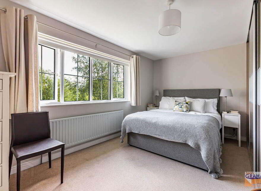 16 Thornhill Gardens, Lisburn, BT28 3EQ