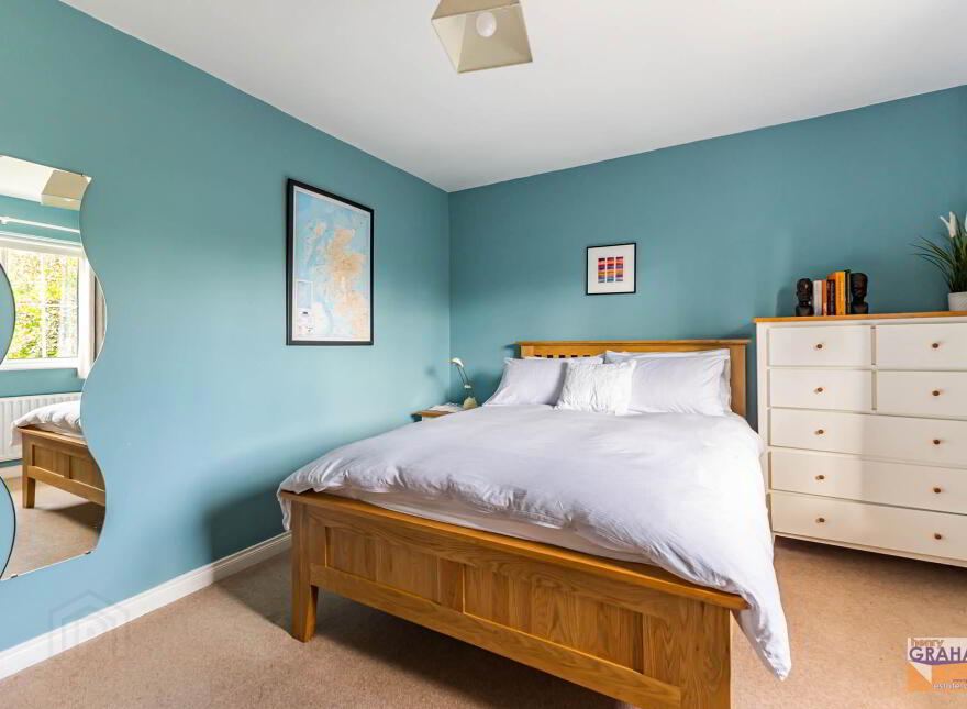 16 Thornhill Gardens, Lisburn, BT28 3EQ