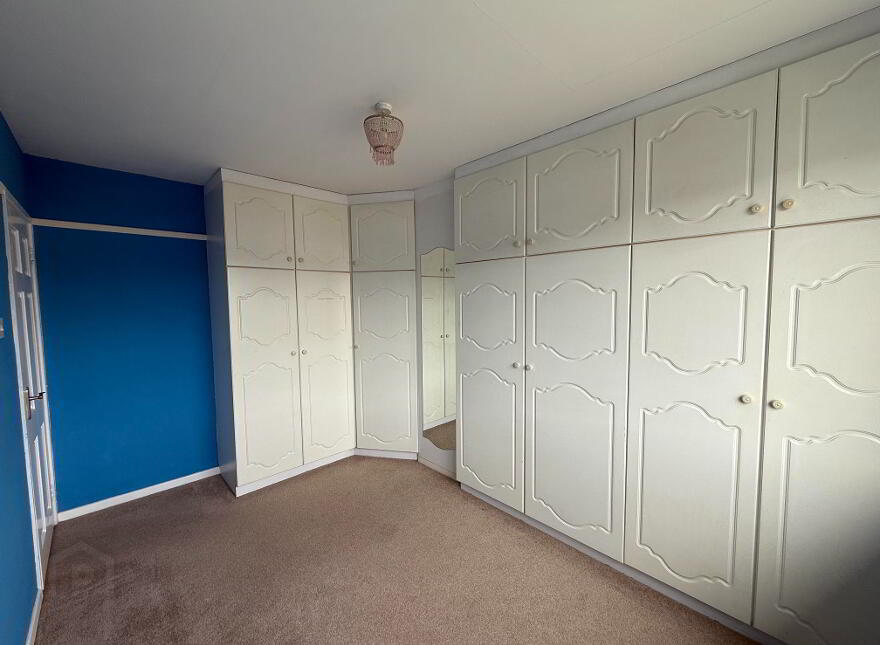 38 Kintullagh Park, Ballymena, BT43 5HP