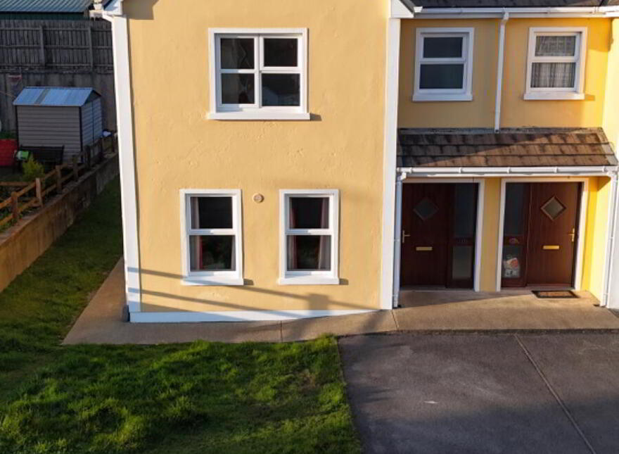 12 Ard Na Gréine, Ardara, F94NY27