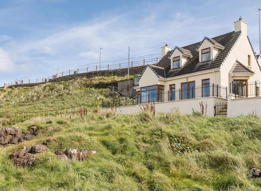 34 Strand Road, Portstewart, BT55 7LU