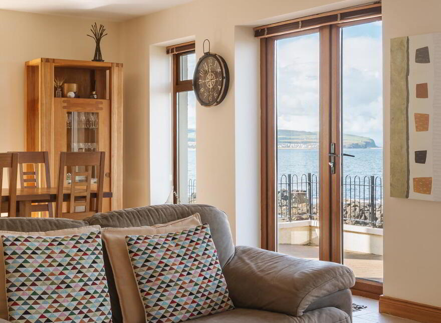 34 Strand Road, Portstewart, BT55 7LU