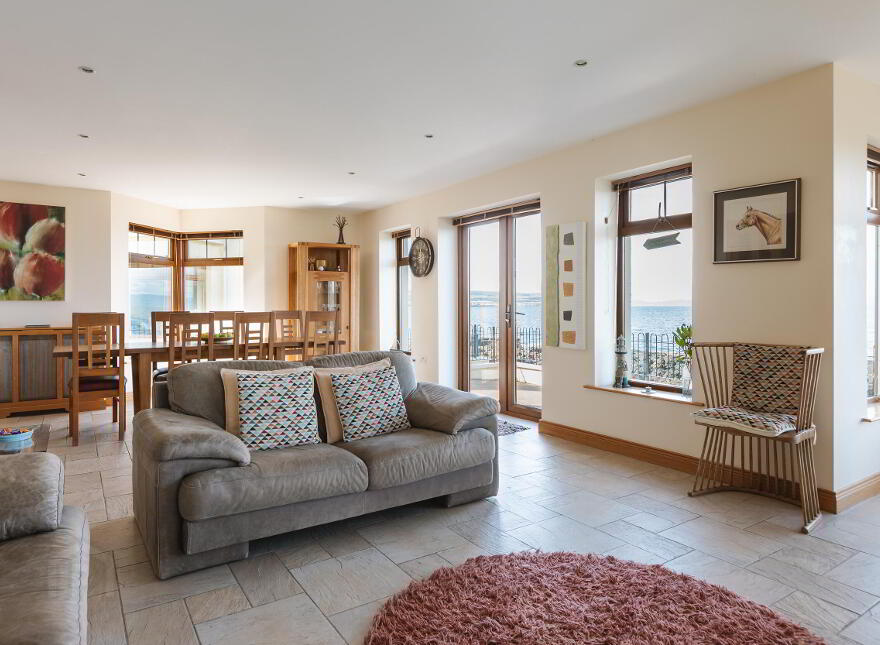 34 Strand Road, Portstewart, BT55 7LU