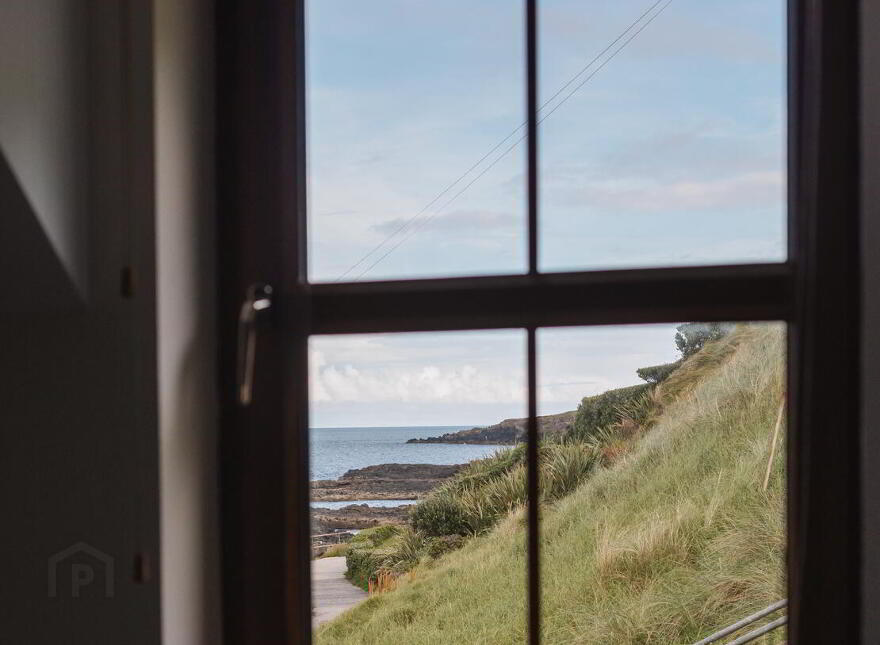 34 Strand Road, Portstewart, BT55 7LU
