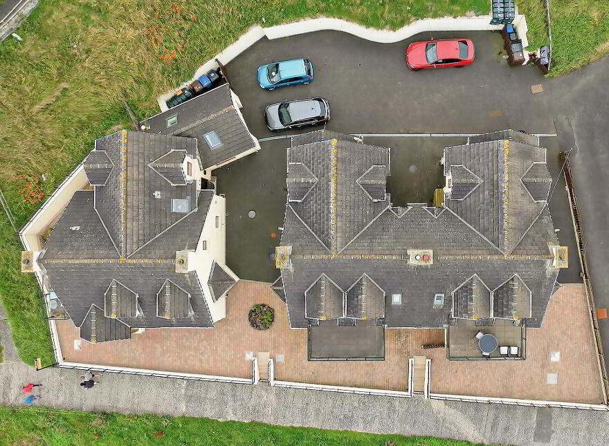 34 Strand Road, Portstewart, BT55 7LU