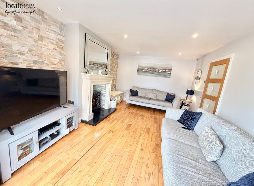 18 Ashthorpe, Waterside, Derry, BT47 2DH