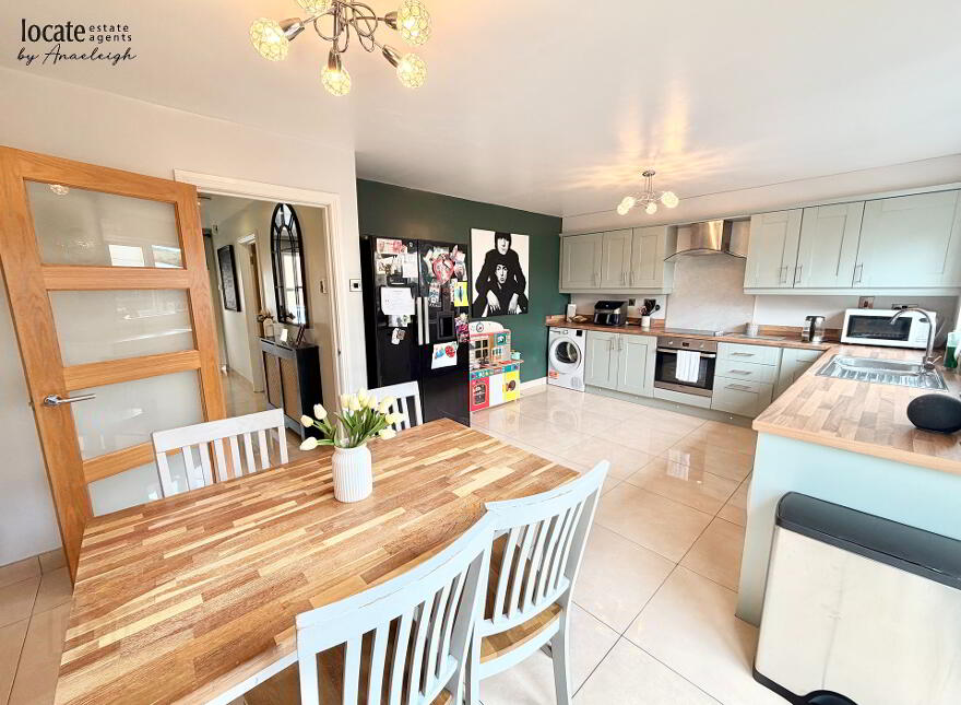 18 Ashthorpe, Waterside, Derry, BT47 2DH