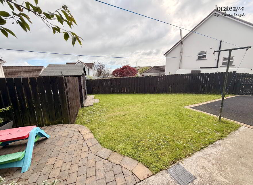 18 Ashthorpe, Waterside, Derry, BT47 2DH
