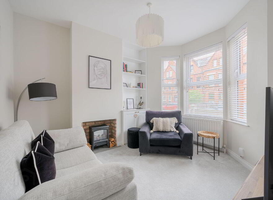 31 Oakland Avenue, Belfast, BT4 3BW