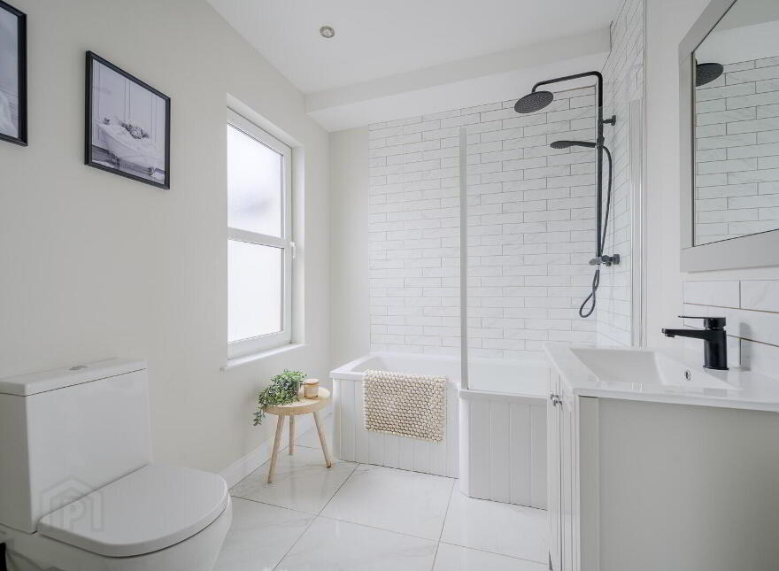 31 Oakland Avenue, Belfast, BT4 3BW