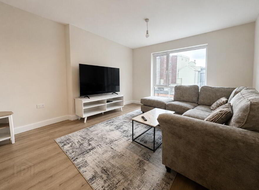 314 College Court Central, Belfast, BT1 6BZ