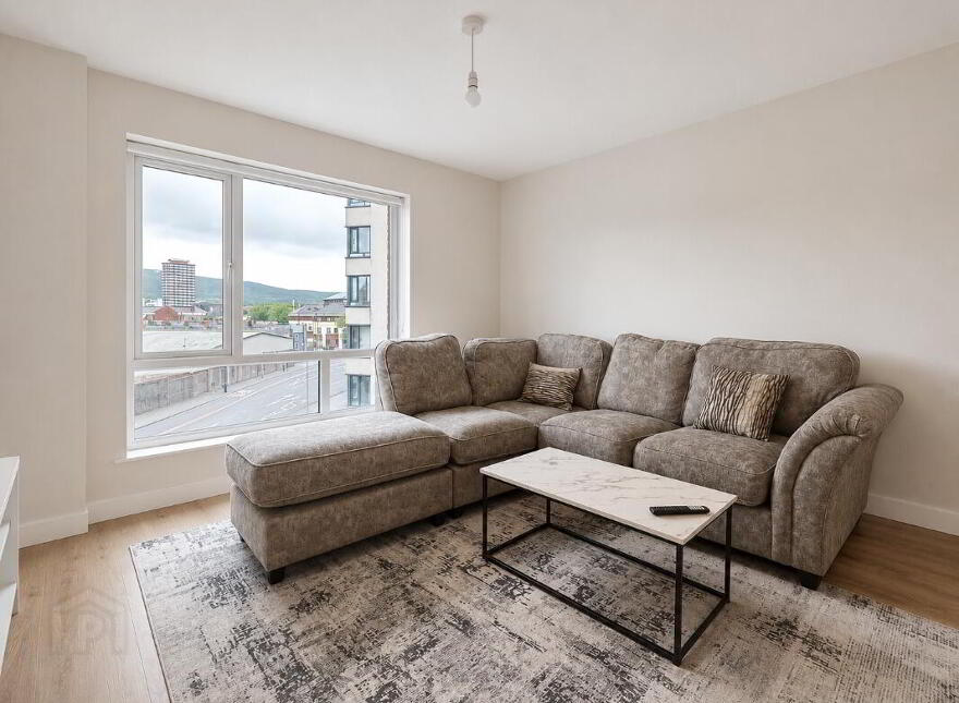 314 College Court Central, Belfast, BT1 6BZ