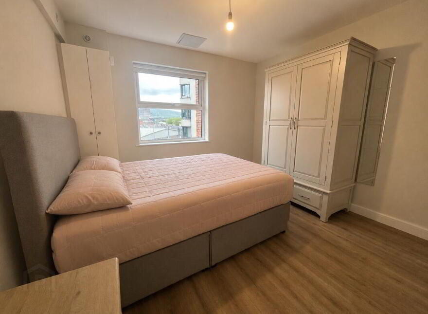 314 College Court Central, Belfast, BT1 6BZ