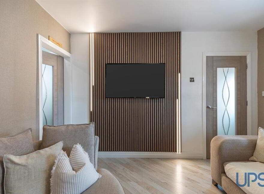 110 Whiterock Gardens, Whiterock Road, Belfast, BT12 7PT