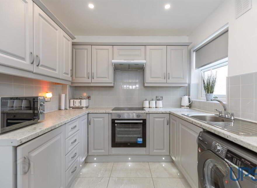 110 Whiterock Gardens, Whiterock Road, Belfast, BT12 7PT