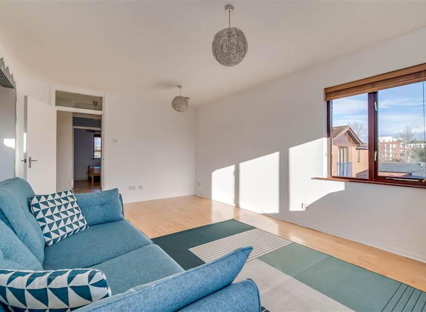 14 Lockside Court, Stranmillis, Belfast, BT9 5GQ