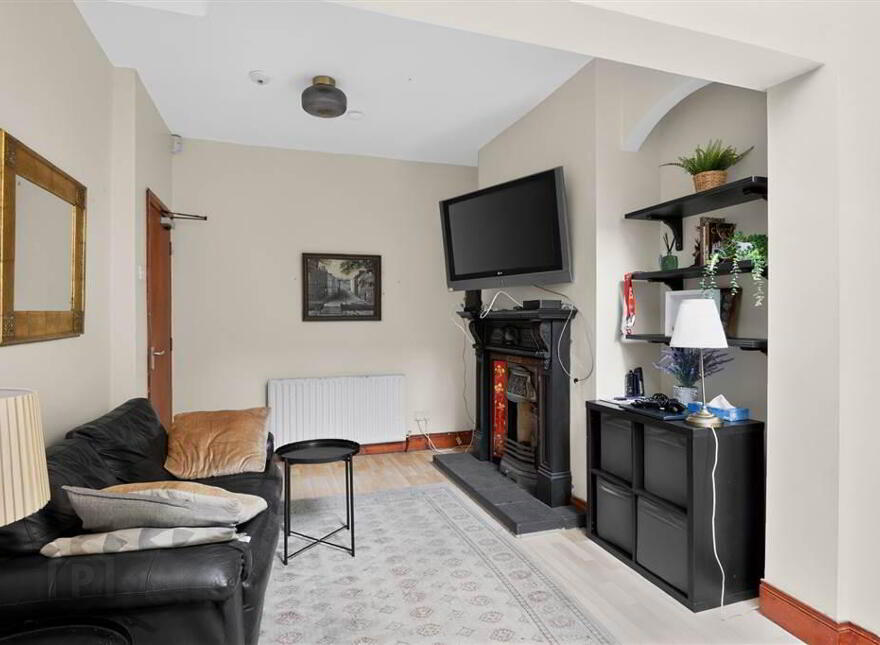 3 Sandhurst Gardens, Stranmillis, Belfast, BT9 5AW