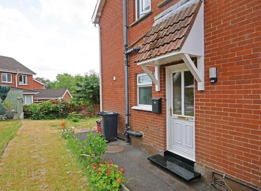 25a Carnbrae Park, Belfast, BT8 6TP