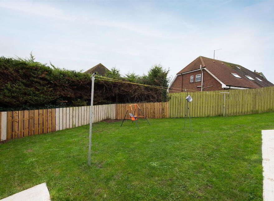 2 Ardfern Way, Downpatrick, BT30 6TZ