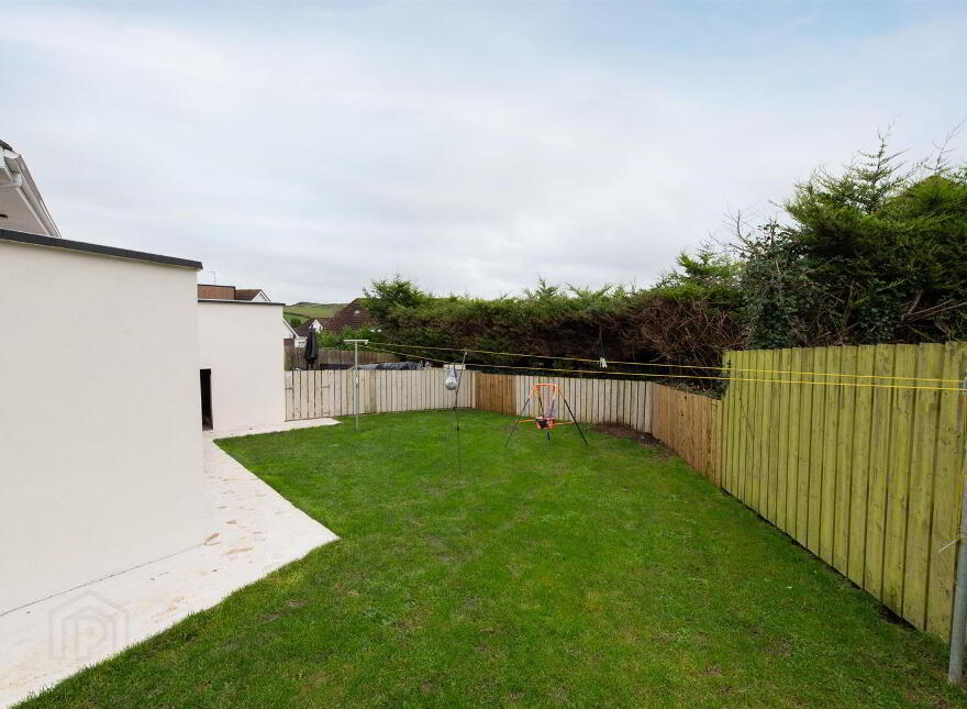 2 Ardfern Way, Downpatrick, BT30 6TZ