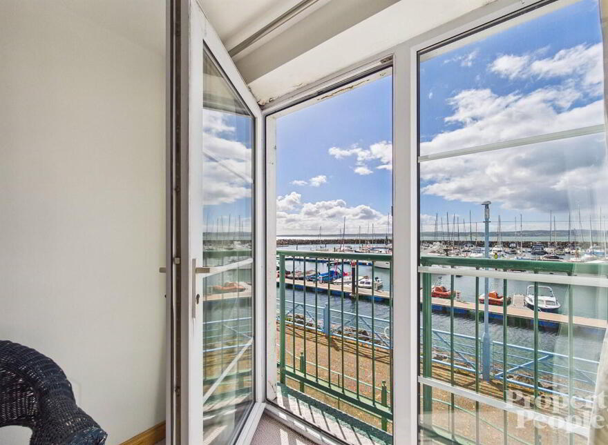 88 Rodgers Quay, Carrickfergus, BT38 8BE