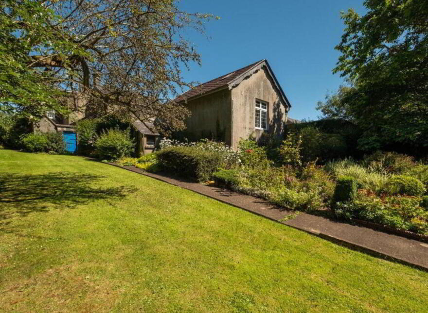 46 Willoughby Place, Enniskillen, BT74 7EX
