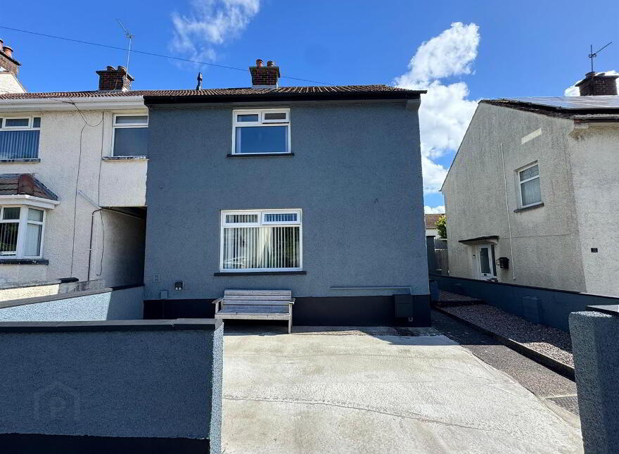 24 Ardgart Place, Rathcoole, Newtownabbey, BT37 9AW