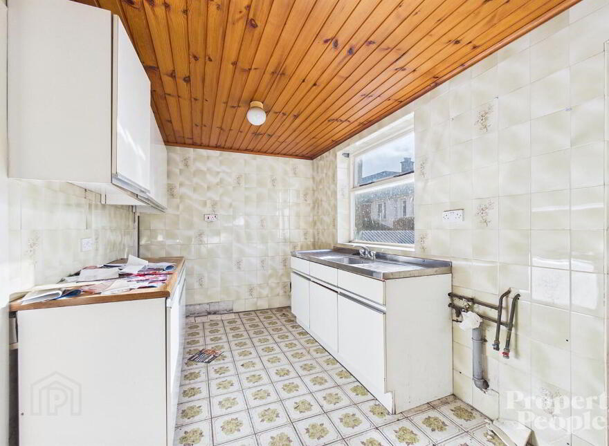 43 Stratford Gardens, Belfast, BT14 7NR