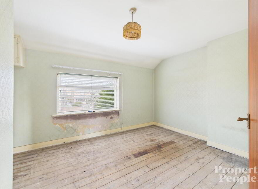 43 Stratford Gardens, Belfast, BT14 7NR