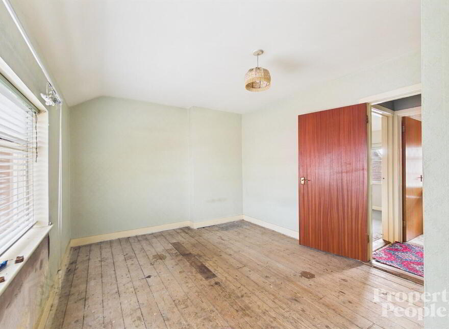 43 Stratford Gardens, Belfast, BT14 7NR