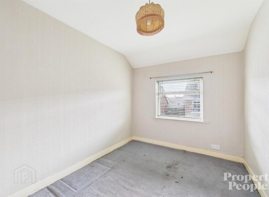 43 Stratford Gardens, Belfast, BT14 7NR