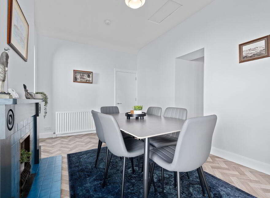 Heather Cottage, 9 The Crescent, Portstewart, BT55 7AB