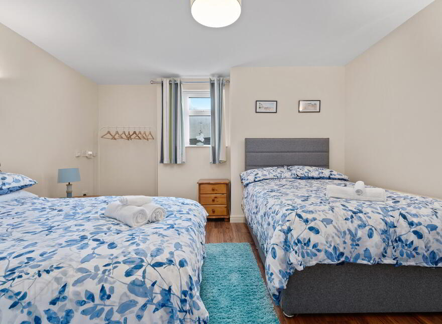 Heather Cottage, 9 The Crescent, Portstewart, BT55 7AB