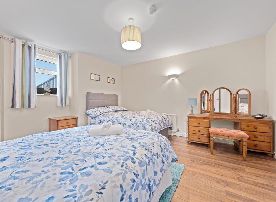 Heather Cottage, 9 The Crescent, Portstewart, BT55 7AB