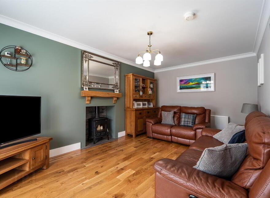 72 Graysfield, Crossgar, Downpatrick, BT30 9HG