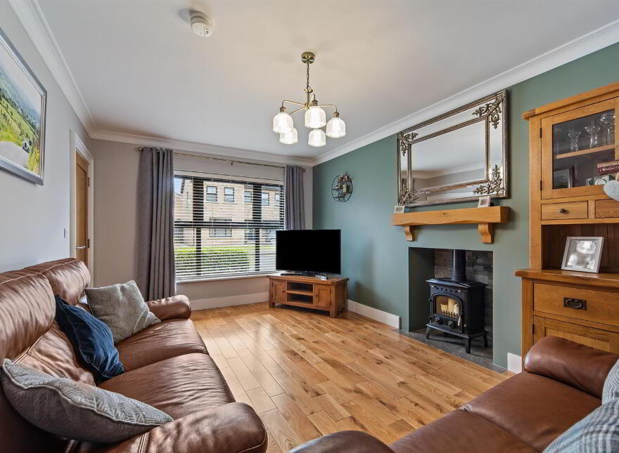72 Graysfield, Crossgar, Downpatrick, BT30 9HG