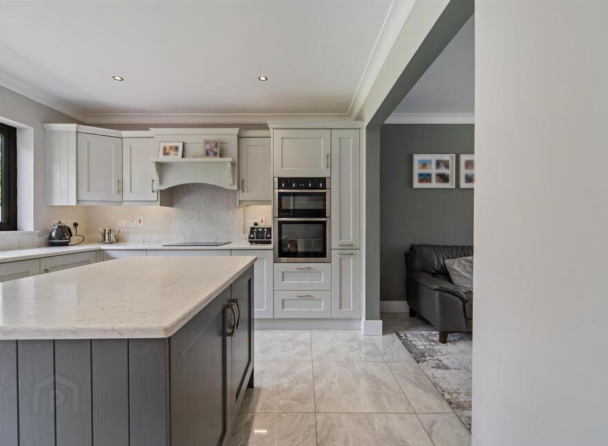 72 Graysfield, Crossgar, Downpatrick, BT30 9HG